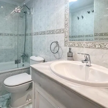 Oleholidays Costabella 2 Junto Al Mar Appartement Marbella